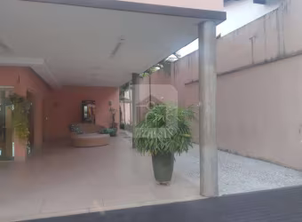Casa estilo sobrado para locação e vendas no Bairro Morada da Colina