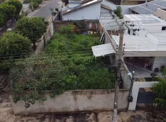 Lote com ótima localização de 240M² no Centro Sul Várzea Grande