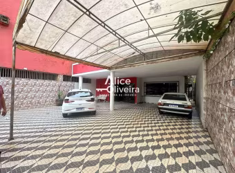 Casa à Venda com 2 quartos, 2 banheiros e 5 vagas por R$ 1.000.000