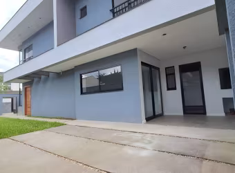 Sobrado Geminado de Esquina no Saguaçu