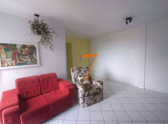 Apartamento com 3 dormitórios à venda, 108 m² por R$ 650.000,00 - Coqueiros - Florianópolis/SC