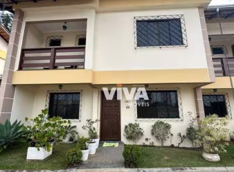 Casa com 3 dormitórios à venda por R$ 1.800.000,00 - Ariribá - Balneário Camboriú/SC