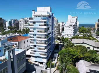 Cobertura no coração de Caiobá com 3 suítes e 4 vagas.