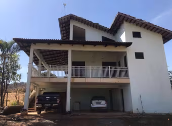 Sobrado com vista para o lago em Palmeiras de Goiás Chácara à Venda, 240 por R$ 850.000 FL23576