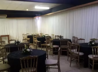 Prédio à venda por R$ 2.000.000,00 - Acupe de Brotas - Salvador/BA