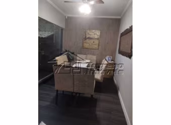 Casa com 3 dormitórios, sendo 1 suíte em Jacareí - SP