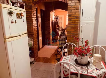 Casa à venda 10 Quartos, 1 Suite, 4 Vagas, 400M², Piraja, Belo Horizonte - MG