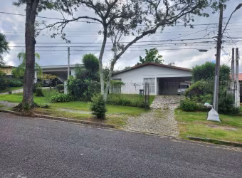 Jardim Social, terreno 493,67m², casa183,90m²,2 salas, lareira, 3 quartos sendo 1 suíte, 2 vagas, C