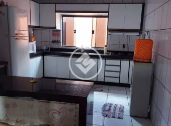 Vende-se casa de 325 m² no bairro Jardim Maringá 2 - 3 quartos sendo 1 suíte - Várzea Grande (MT) - Valor: R$ 500.000,00 codigo: 107195