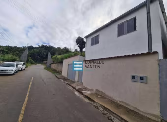 Jóquei Clube III - 3 casas + Quintal + 3 Garagens - Oportunidade!