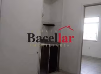 Kitnet / Stúdio à venda na Rua do Senado, Centro, Rio de Janeiro, 33 m2 por R$ 185.000