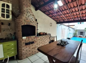 Casa com 4 Quartos 1 suite, 2 vagas - Alto Ipiranga - Mogi das Cruzes