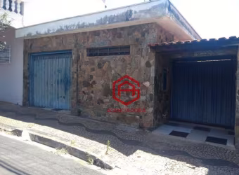 Casa com 3 dormitórios à venda, 228 m² por R$ 450.000,00 - Vila do Rádio - Rio Claro/SP