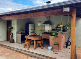 Ótima casa a venda na Vila Harmonia