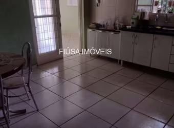 Casa com 3 quartos à venda na RUA MACHADO DE ASSIS, 1, 1, Vila Tibério, Ribeirão Preto por R$ 927.000
