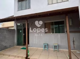 Oportunidade no Bairro Floresta – Casa com Estrutura para Ampliação!