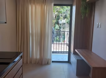 Lindo apartamento Campo Belo a 1 minuto do Metrô