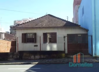 Terreno à venda na Rua Cremona, 251, São Pelegrino, Caxias do Sul por R$ 1.500.000