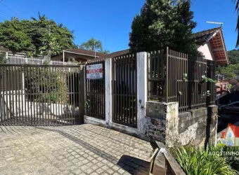 Sobrado Residencial Averbado C/Area de 183,00 m2+Terreno C/Area total de 378,00m2 No Bairro Iririu!