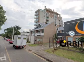 Apartamento à venda no Centro de Pinhais-PR: 2 quartos, 1 suíte, 2 banheiros, 1 vaga, 78m² de área. Venha conhecer!