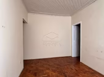 LINDA CASA COM 2 DORMITÓRIOS EM EXCELENTE LOCALIZAÇÃO