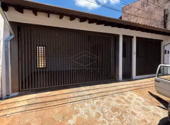 LINDA CASA NO BOSQUE DA SAUDE