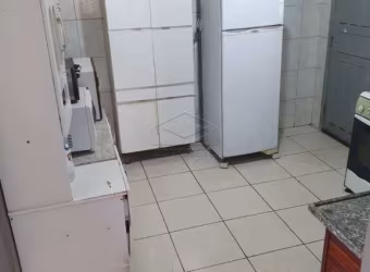 VENDE-SE CASA EM TERRENO AMPLO NA VILA INDUSTRIAL PROX.ESTÁDIO DO NOROESTE