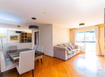 Apartamento a venda no Água Verde, 3 dormitórios, 2 vagas de garagem, face NORTE, muito bem localizado