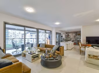 Apartamento tipo para venda com 3 quartos, sendo 3 suítes, 186m²
