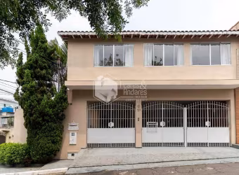 Sobrado para venda com 3 quartos, sendo 3 suítes, 280m²