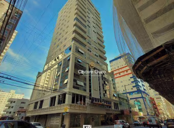 Apartamento com 3 dormitórios à venda, 114 m² por R$ 2.186.513 - Meia Praia - Itapema/SC