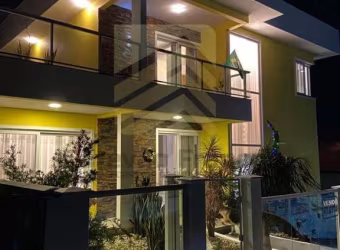 Casa para Venda em Barra Velha, Centro, 4 dormitórios, 2 suítes, 5 banheiros, 3 vagas