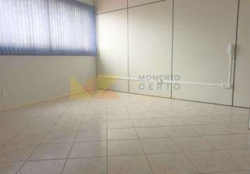 Ponto comercial para alugar na rua marechal deodoro, 830, vila nova, blumenau, 70 m2 por r$ 2.500