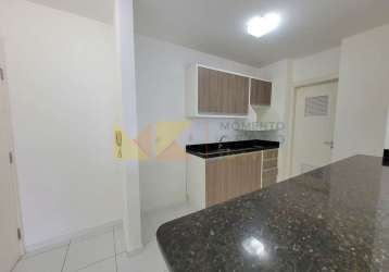 Apartamento com 3 quartos para alugar na rua dos pioneiros, 233, água verde, blumenau, 76 m2 por r$ 1.900