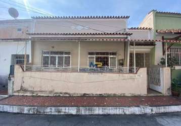 Casa com 2 dormitórios à venda por r$ 300.000 - porto novo - são gonçalo/rj