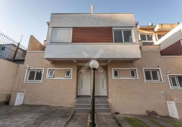 Casa em condomínio fechado com 3 quartos para alugar na paulo madureria coelho, 555, morro santana, porto alegre por r$ 4.900