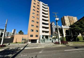 Apartamento com 4 dormitórios no centro de curitiba.