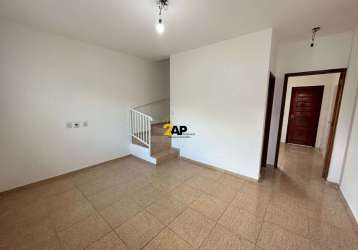 Casa com 2 quartos à venda na augusto de moraes, 40, jardim helga, são paulo por r$ 380.000