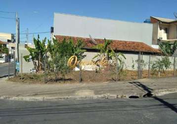 Terreno de esquina à venda, de 249 m² , cercado, jardim paulista, indaiatuba