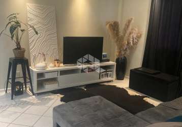 Apartamento de 2 dormitórios no centro de florianópolis/sc