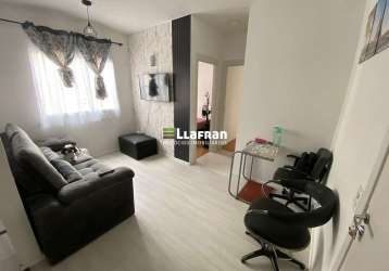 Apartamento de 2 dormitórios vila plana