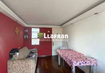 Apartamento de 2 dormitórios jardim arpoador