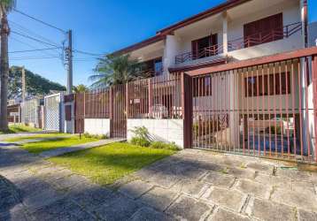 Casa com 6 quartos à venda na rua estados unidos, 32, bacacheri, curitiba, 453 m2 por r$ 1.990.000