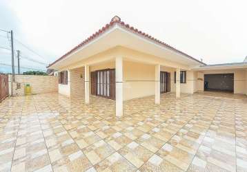 Casa com 3 quartos à venda na rua pedro claudino ferreira, 195, contenda, são josé dos pinhais, 222 m2 por r$ 630.000