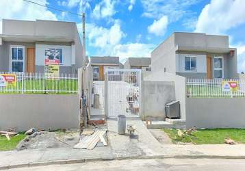 Casa com 3 quartos à venda na rua do sassafrás, 319, parque do embu, colombo, 59 m2 por r$ 309.000