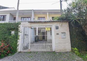 Casa com 3 quartos à venda na rua coronel joão guilherme guimarães, 131, mercês, curitiba, 130 m2 por r$ 650.000