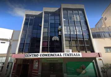 Sala comercial à venda na rua tapajós, 93, centro, pato branco, 70 m2 por r$ 279.000