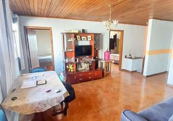 Casa com 3 quartos à venda na rua delfim moreira, 85, jardim amélia, pinhais, 462 m2 por r$ 400.000