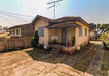 Casa com 3 quartos para alugar na rua antônio celli, 43, água verde, curitiba, 80 m2 por r$ 1.800