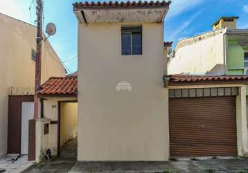 Casa em condomínio fechado com 2 quartos para alugar na rua araguaia, 710, capão da imbuia, curitiba, 76 m2 por r$ 1.300